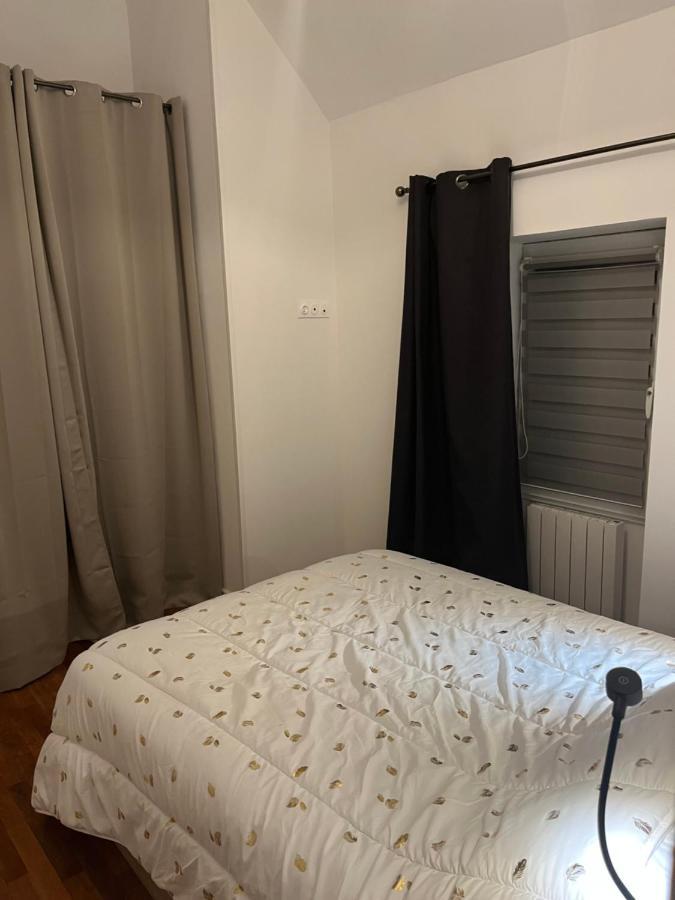 Studio A Proximite De Laval Aparthotel Soulgé-sur-ouette Екстериор снимка