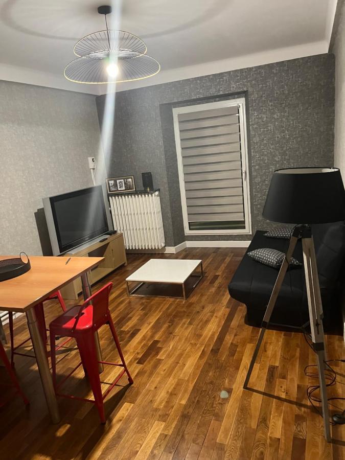 Studio A Proximite De Laval Aparthotel Soulgé-sur-ouette Екстериор снимка